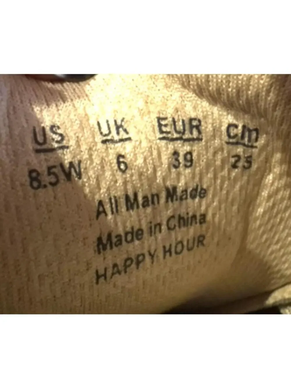 NWT LifeStride Comfort Sneakers Silver Womens 8.5W Happy Hour Machine Washable